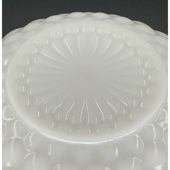 Anchor Hocking Milk Glass Bubble Bowl Pattern White Serving 3 Cup Vintage - Picture 5 of 7